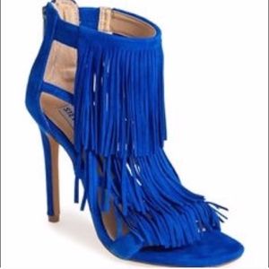 Steve Madden Fringe heels